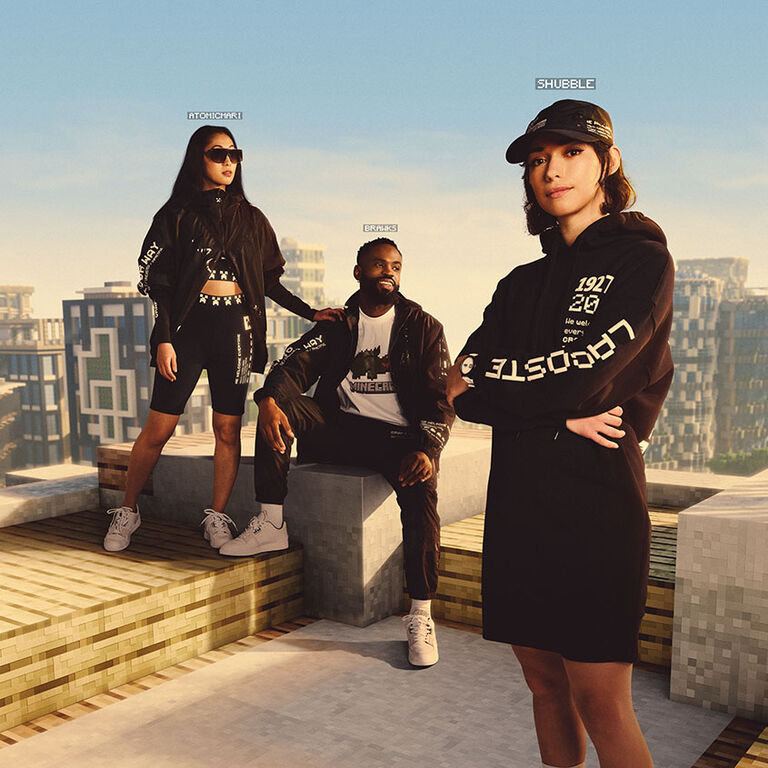 Players' outfits for women