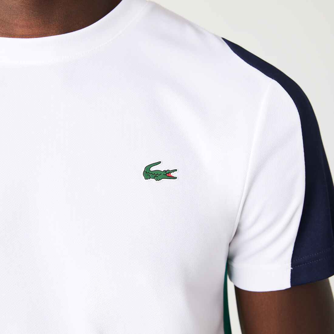 تيشيرت تنس بطبعة تمساح للرجال مجموعة Lacoste SPORT تيشيرت تنس بطبعة تمساح للرجال مجموعة Lacoste SPORT