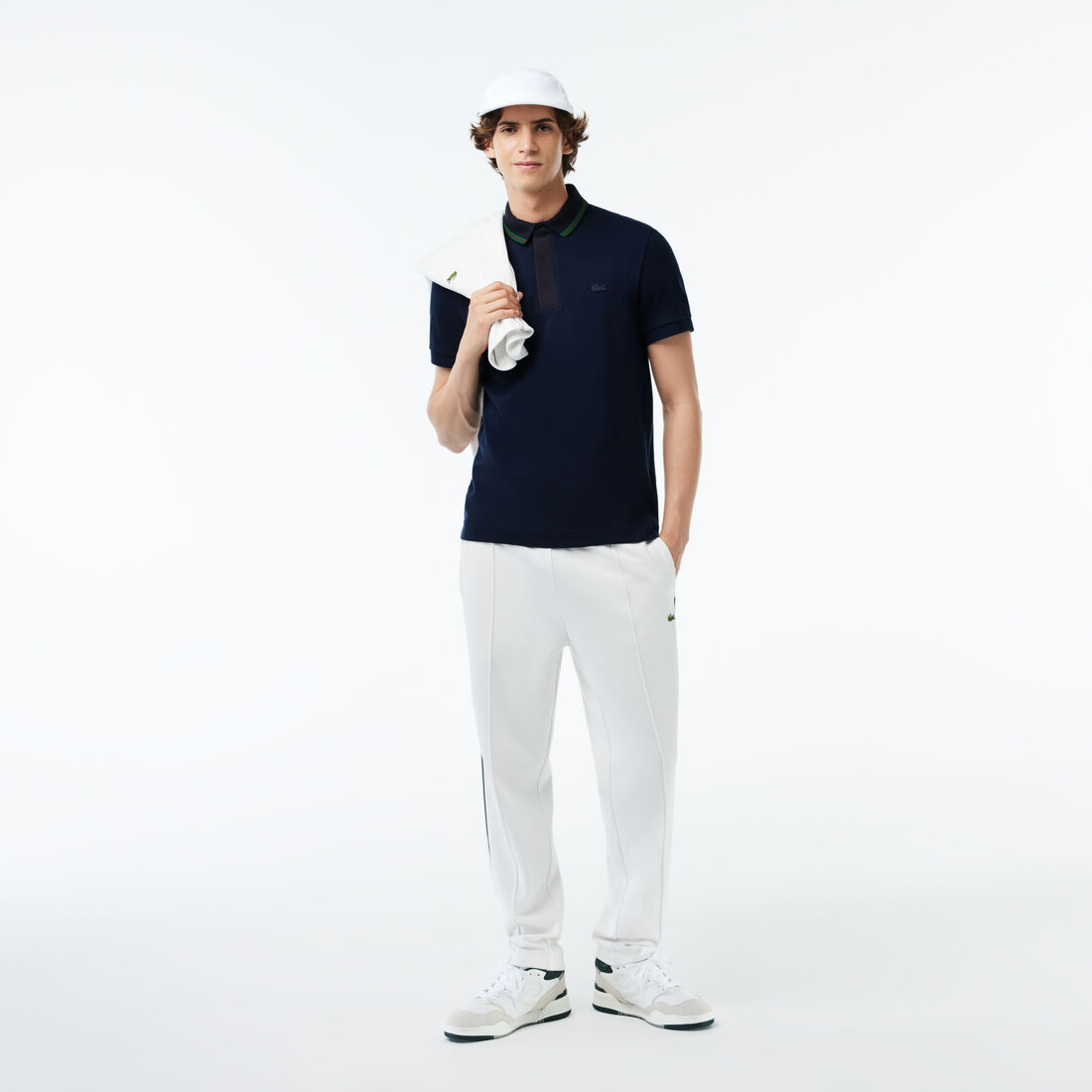تي شيرت بولو مخطط بألوان مغايرة تي شيرت بولو مخطط بألوان مغايرة