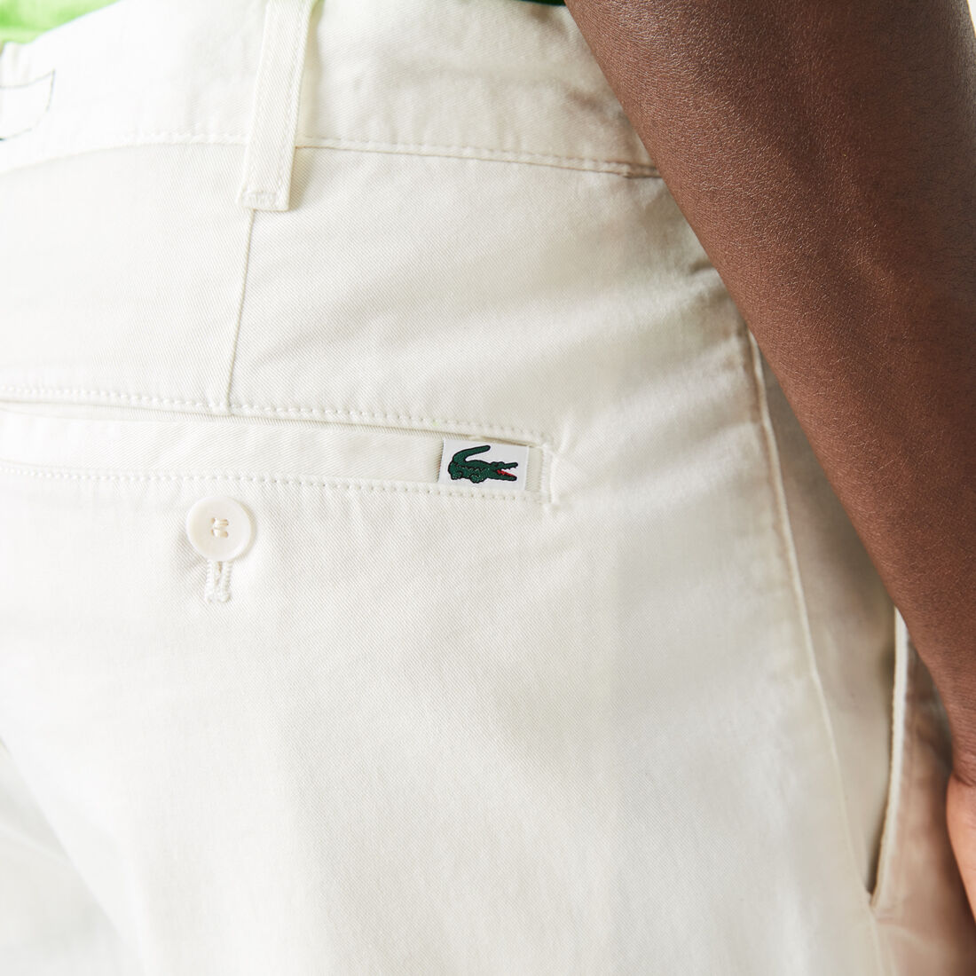 جاكيت لاكوست بنمط فيست مبطن مقاوم للماء للرجال جاكيت لاكوست بنمط فيست مبطن مقاوم للماء للرجال