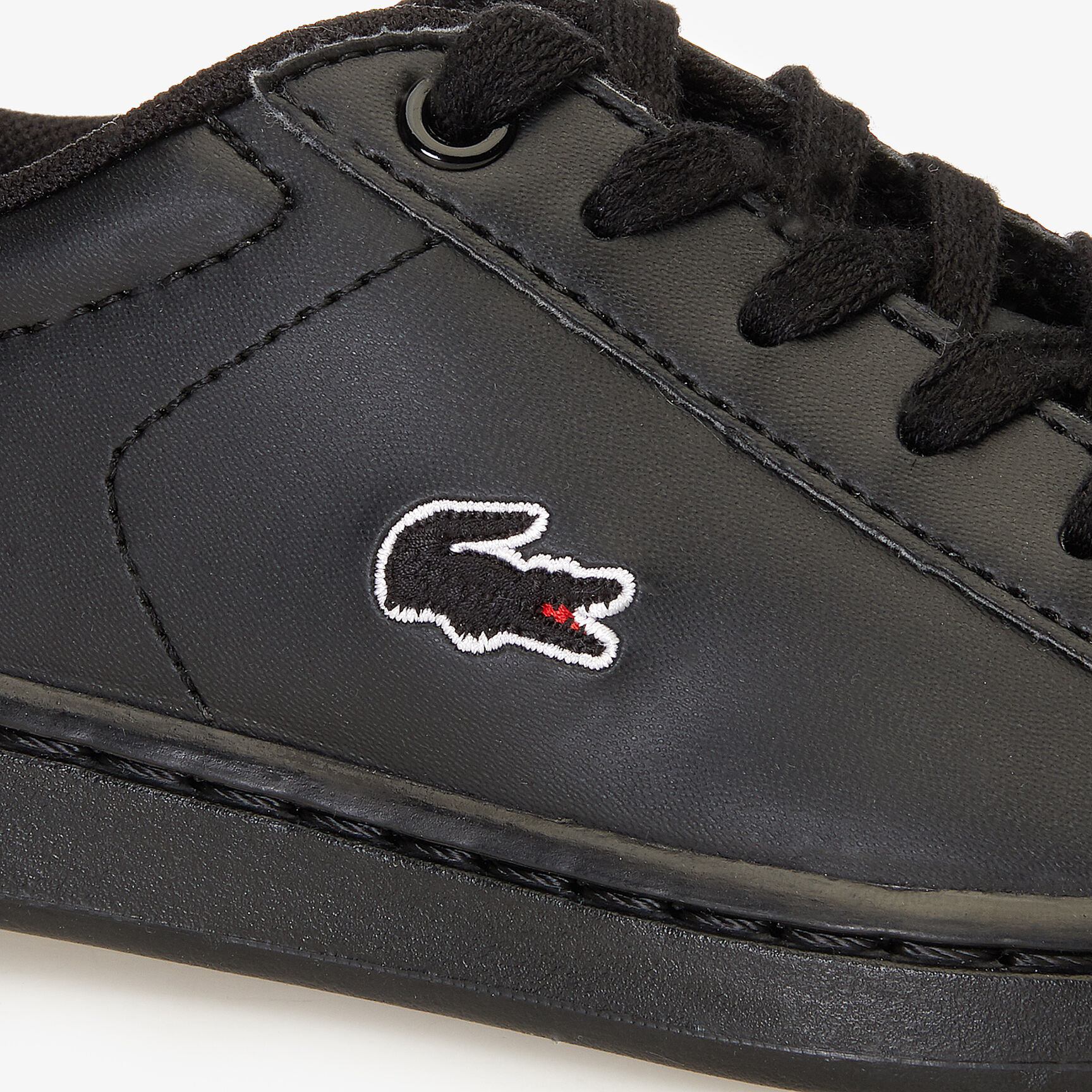 حذاء رياضي بأربطة من مواد صناعية وبطانة شبكية مجموعة Carnaby Evo للأطفال حذاء رياضي بأربطة من مواد صناعية وبطانة شبكية مجموعة Carnaby Evo للأطفال