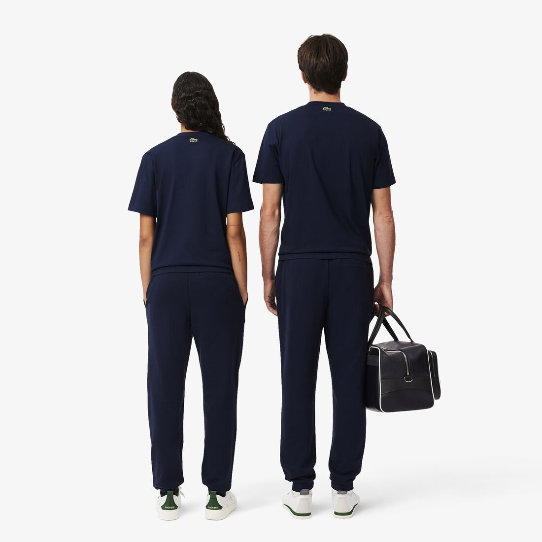 بنطال رياضي بساق مدببة بنطال رياضي بساق مدببة