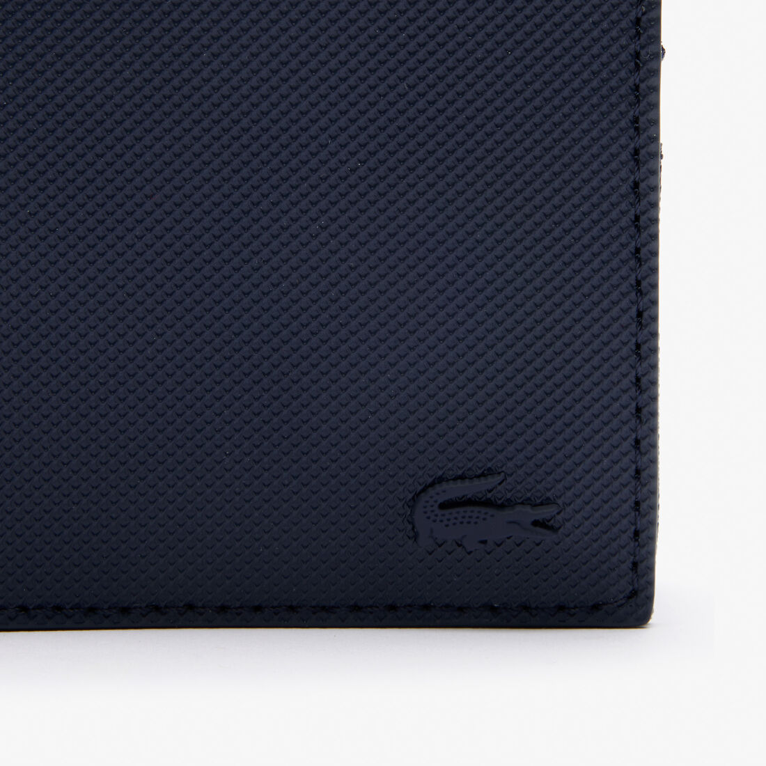 Small Men's Classic Pique Billfold Small Men's Classic Pique Billfold