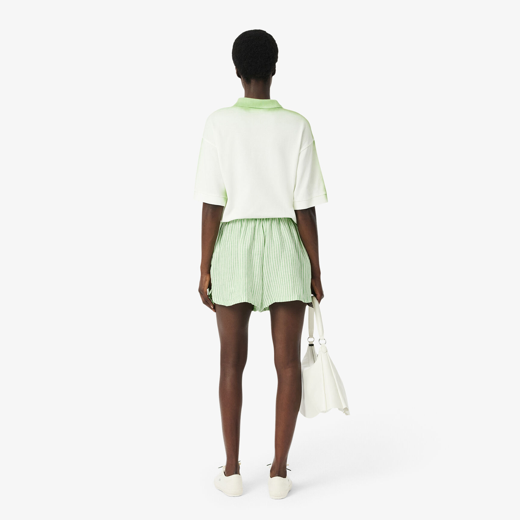 شورت كتان مخطط فضفاض شورت كتان مخطط فضفاض