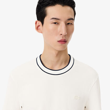 تي شيرت بياقة مخططة من بيكيه