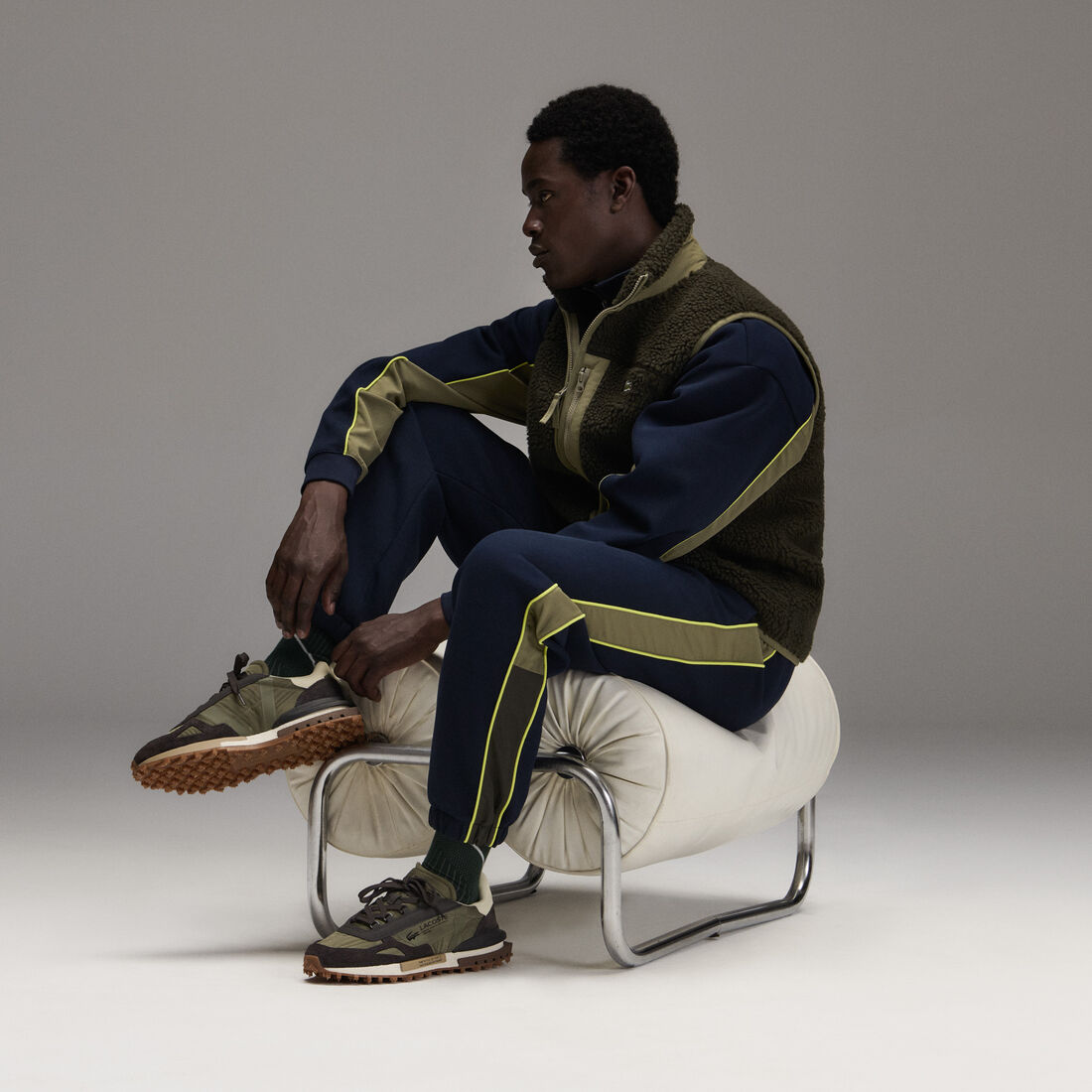 حذاء إليت أكتف الرياضي للرجال حذاء إليت أكتف الرياضي للرجال