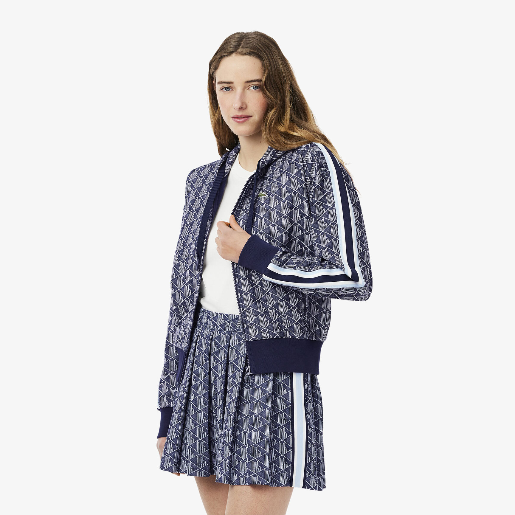 هودي جاكار مونوغرام هودي جاكار مونوغرام