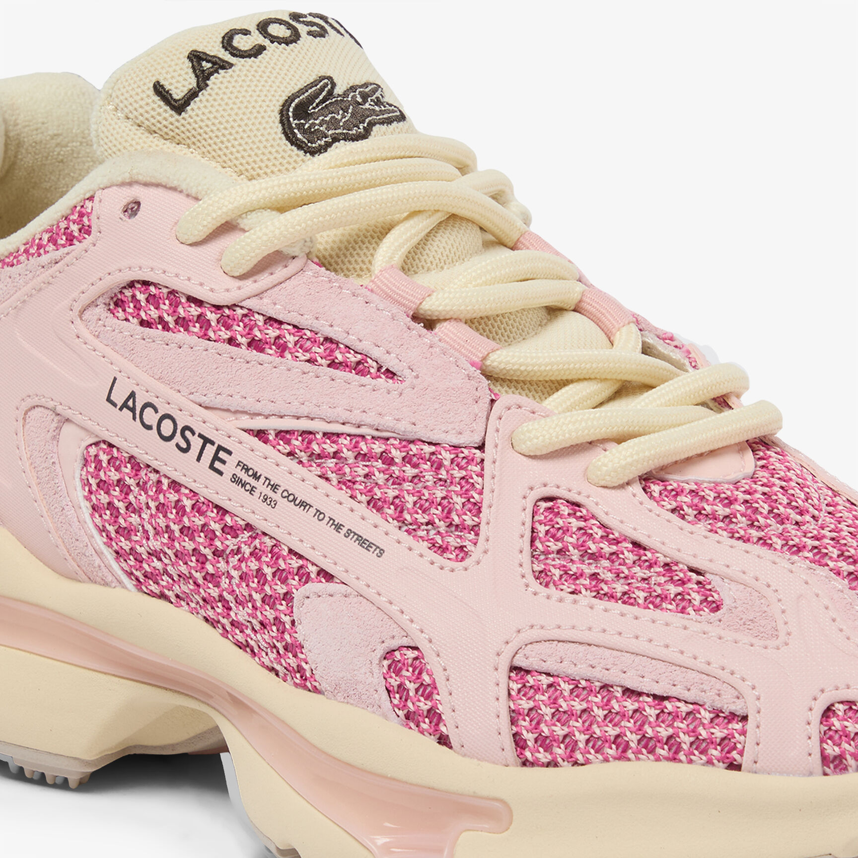 حذاء رياضي نسائي L003 2K24