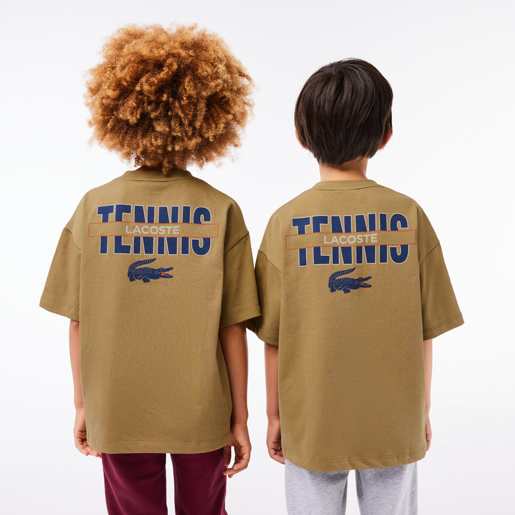 تي شيرت بطبعة تمساح تي شيرت بطبعة تمساح