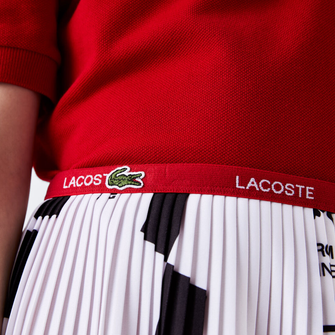 تنورة لاكوست جيرسيه قصيرة بطيات للبنات تنورة لاكوست جيرسيه قصيرة بطيات للبنات