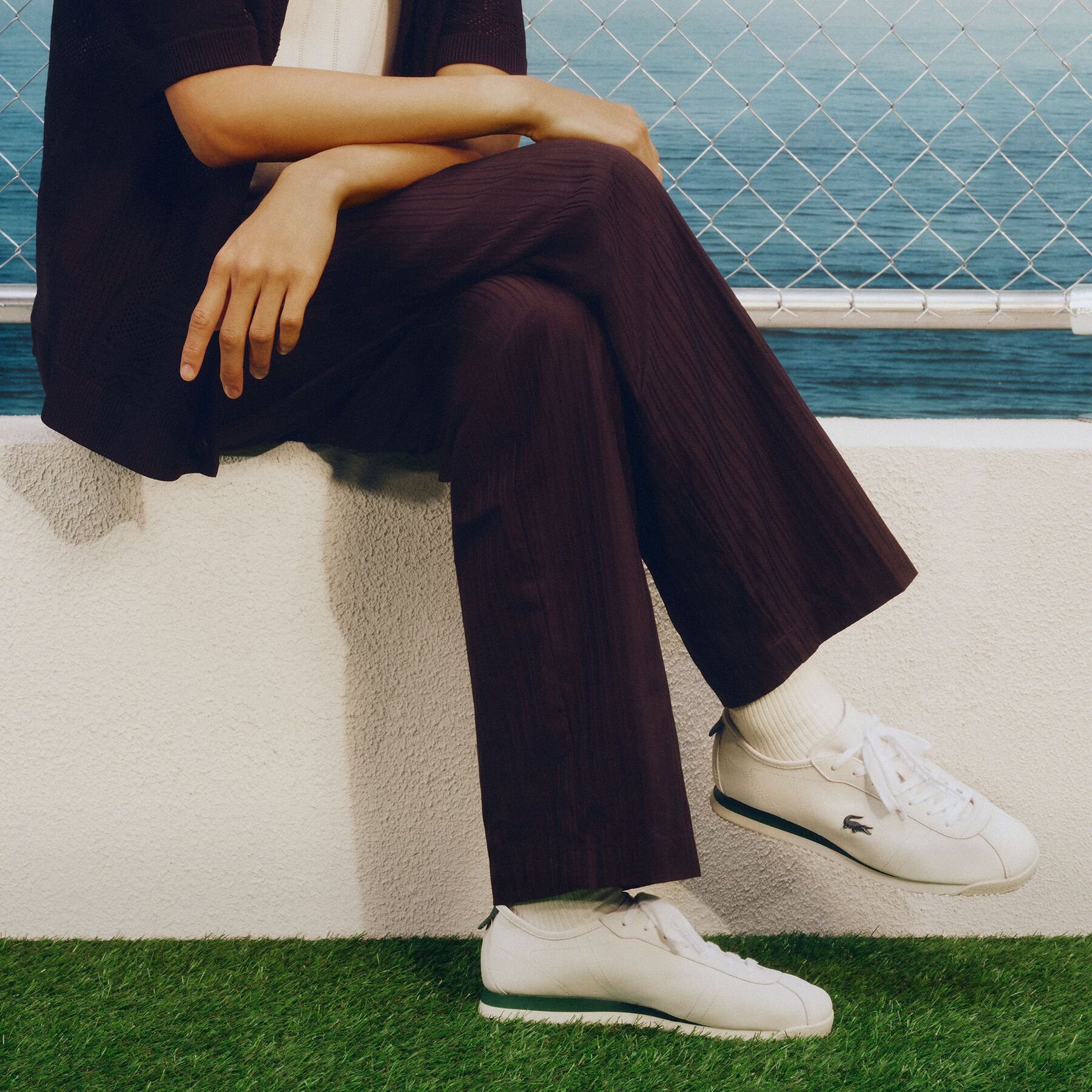 Men's Club-Low Leather Sneakers lacoste men s club low leather sneakers
