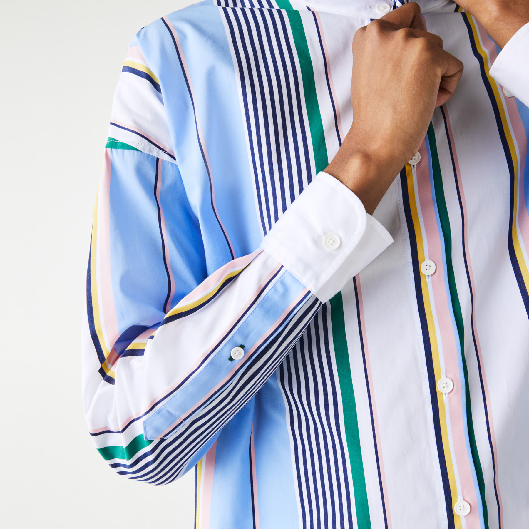 لاكوست قميص قطني مقلم للنساء قصة كلاسيكية مع ياقة وشاح مجموعة lacoste live