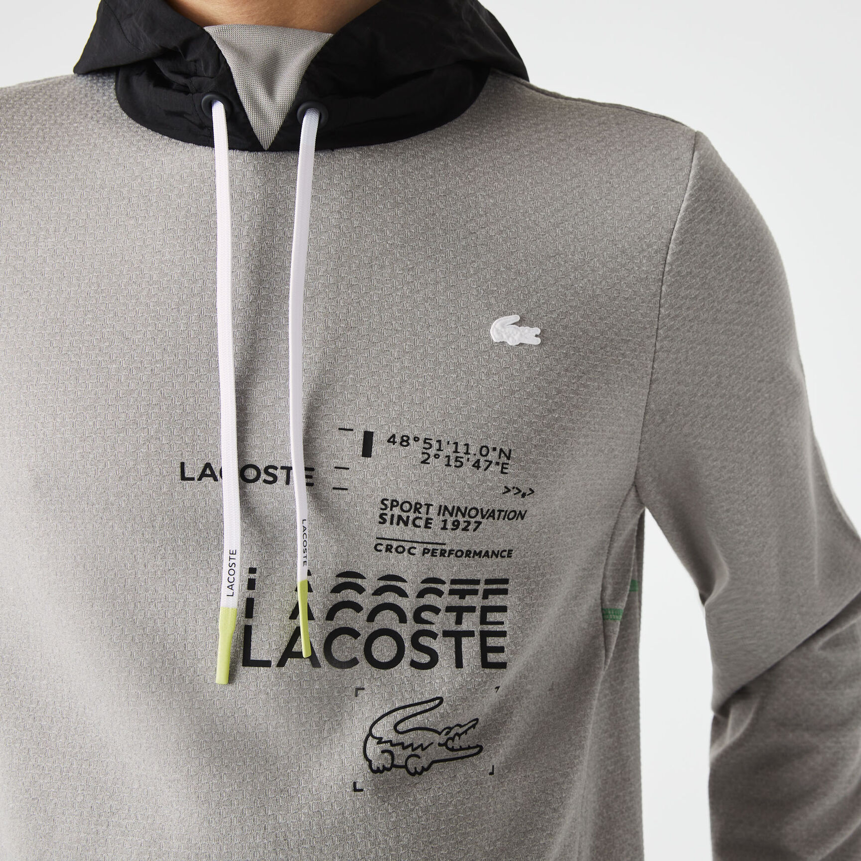 جاكيت بغطاء رأس نايلون بلون مغاير للرجال مجموعة Lacoste SPORT جاكيت بغطاء رأس نايلون بلون مغاير للرجال مجموعة Lacoste SPORT