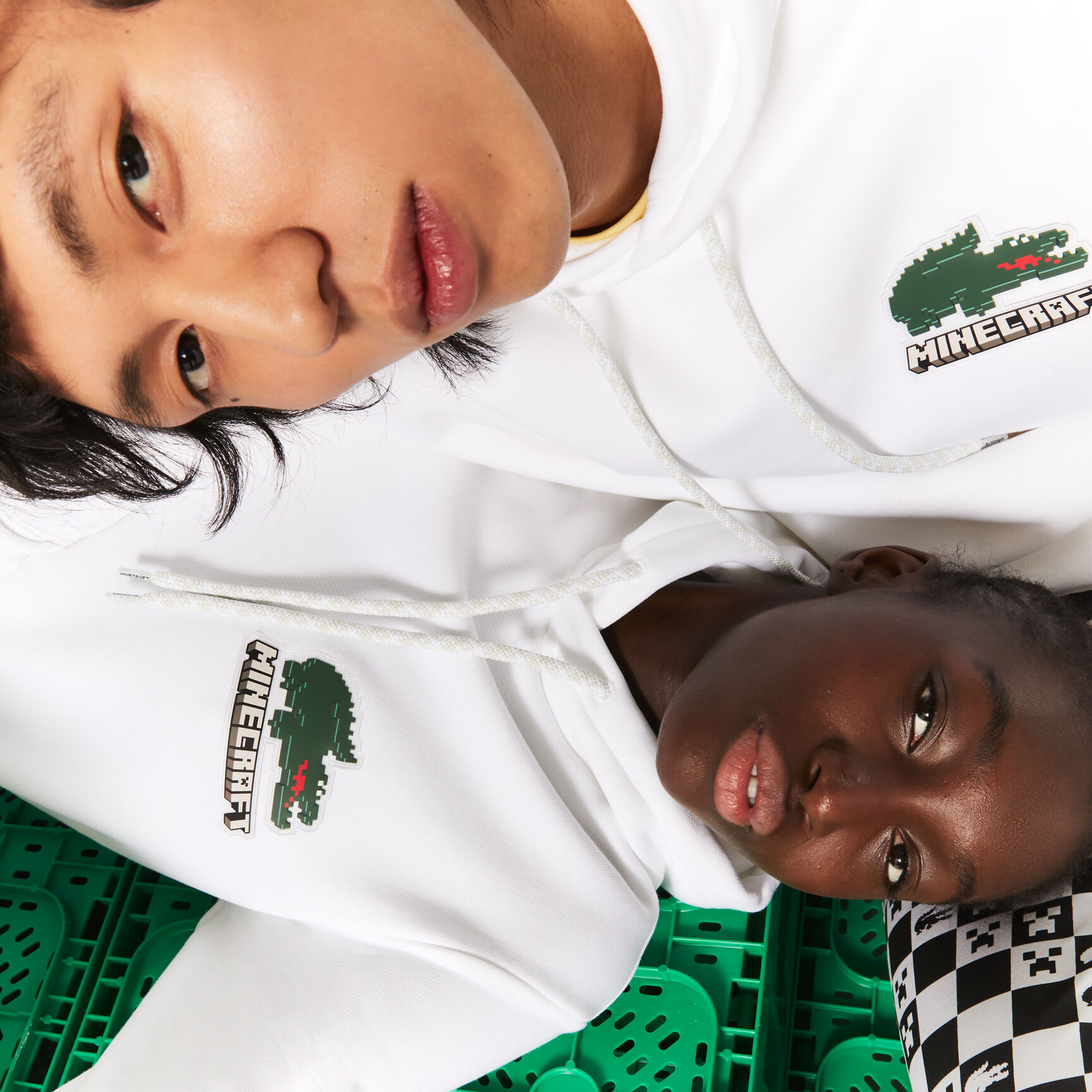 هودي صوف قطني للجنسين مجموعة Lacoste x Minecraft هودي صوف قطني للجنسين مجموعة Lacoste x Minecraft