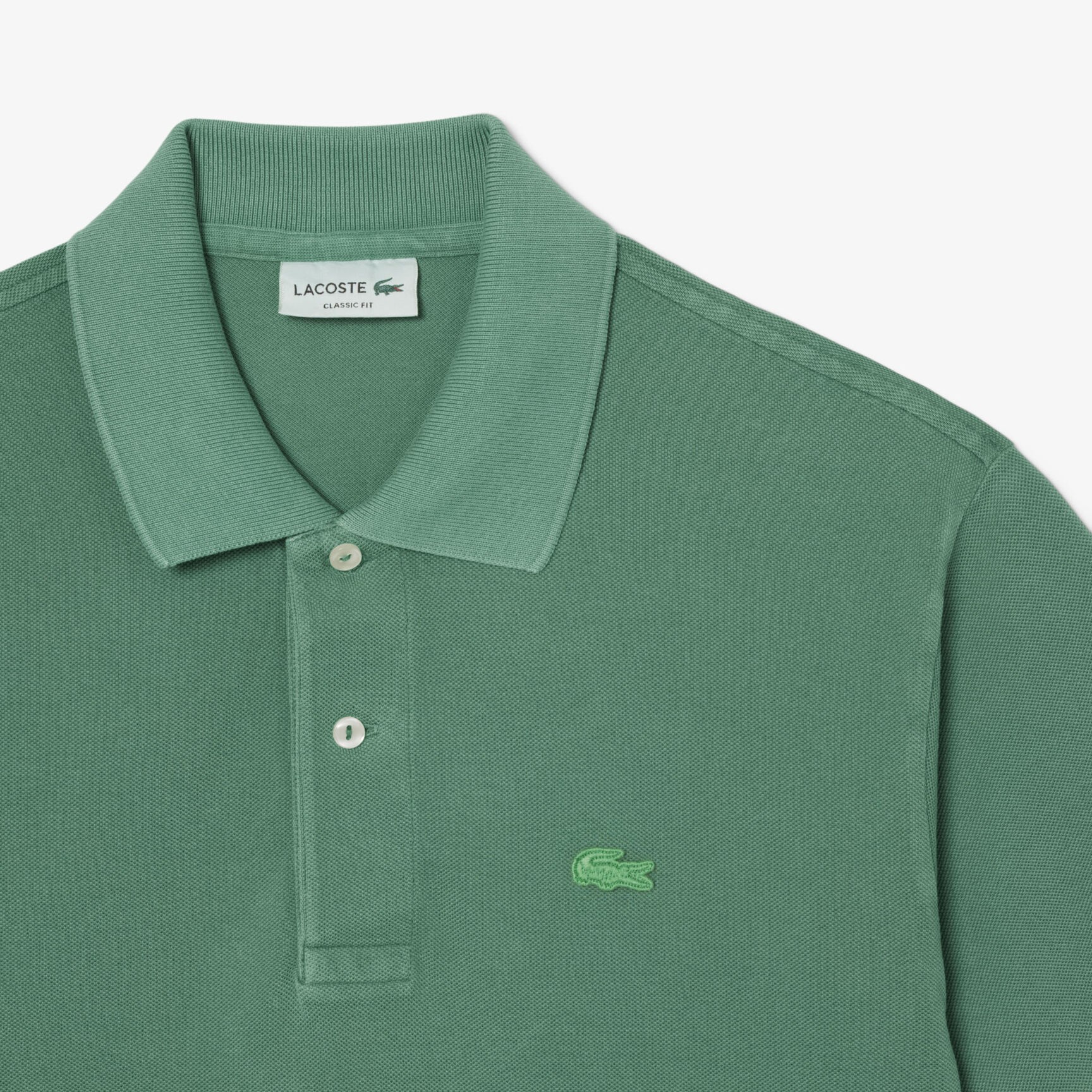 قميص بولو بقصة كلاسيكية L.12.12 ذو تأثير مغسول