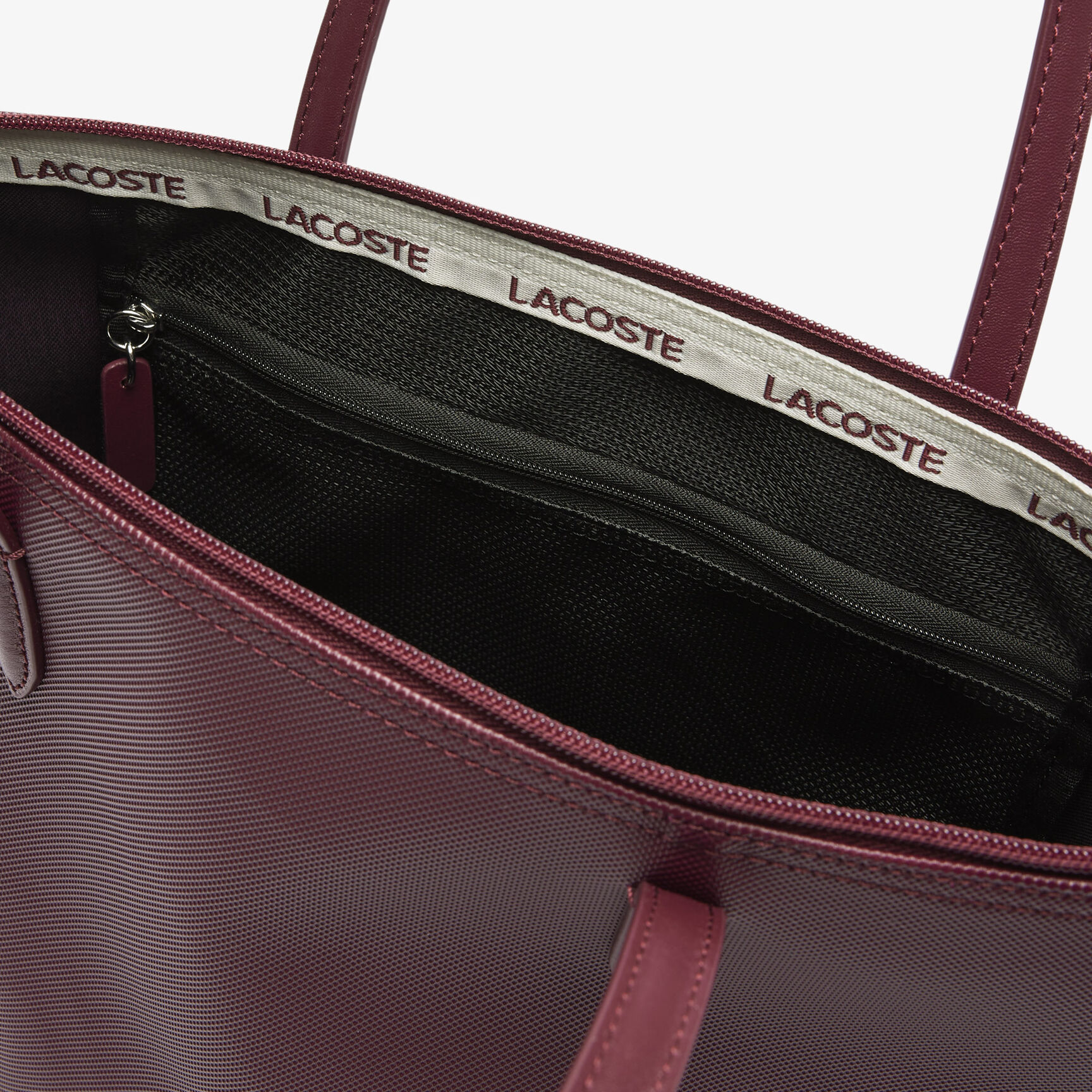 حقيبة كونسيبت صغيرة L.12.12 حقيبة كونسيبت صغيرة L.12.12