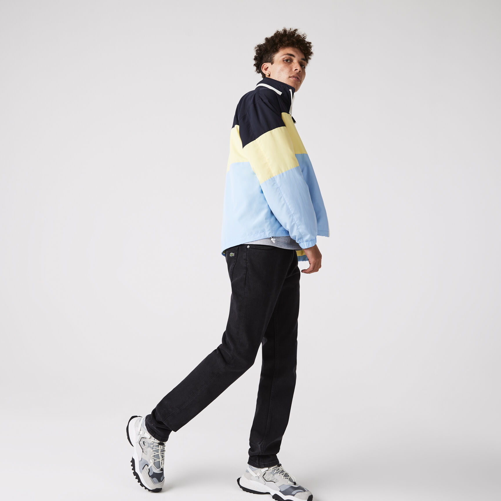 بنطال جينز بقصة ضيقة من الدنيم المرن مع 5 جيوب للرجال بنطال جينز بقصة ضيقة من الدنيم المرن مع 5 جيوب للرجال