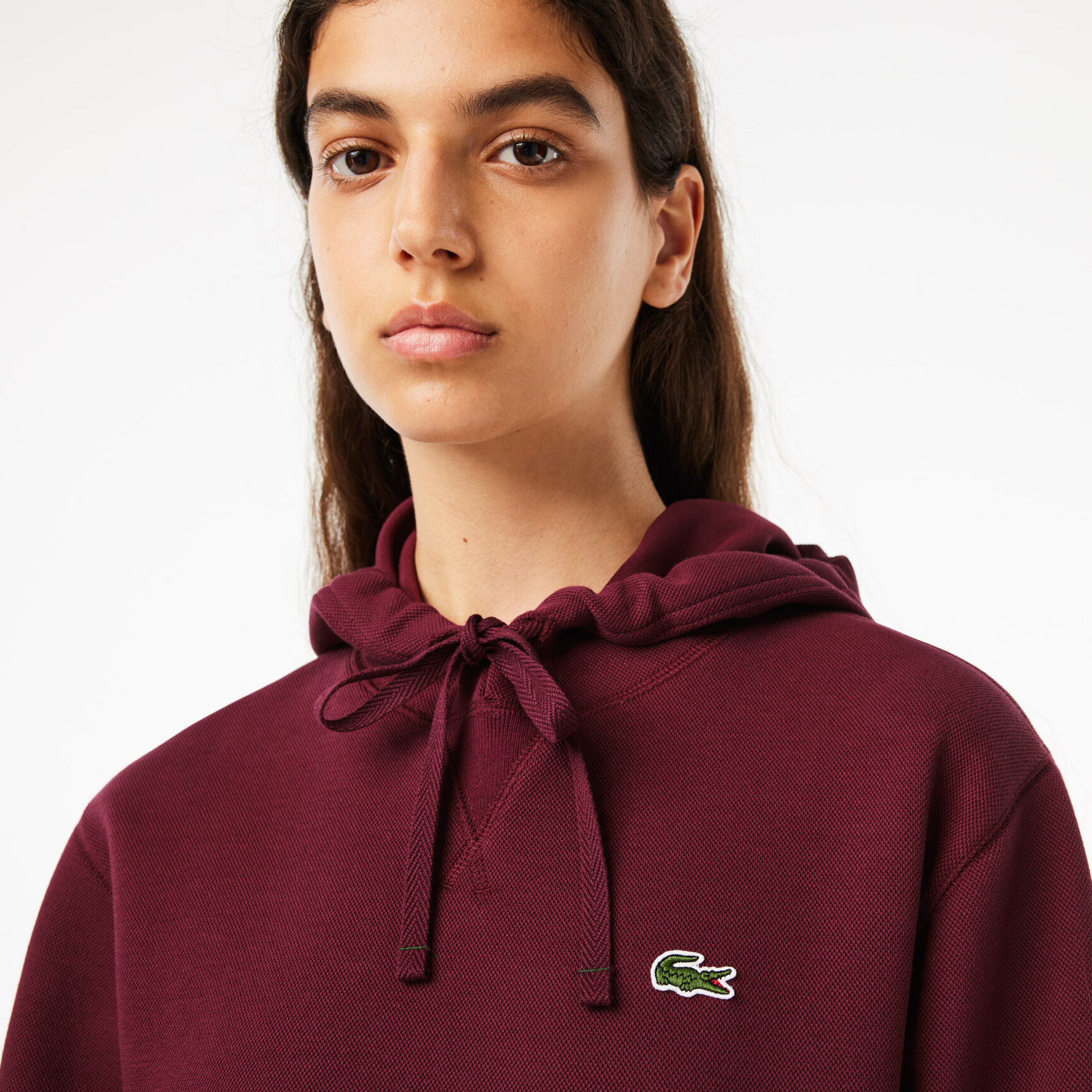 سويت شيرت لاكوست صوف بارز الملمس للنساء