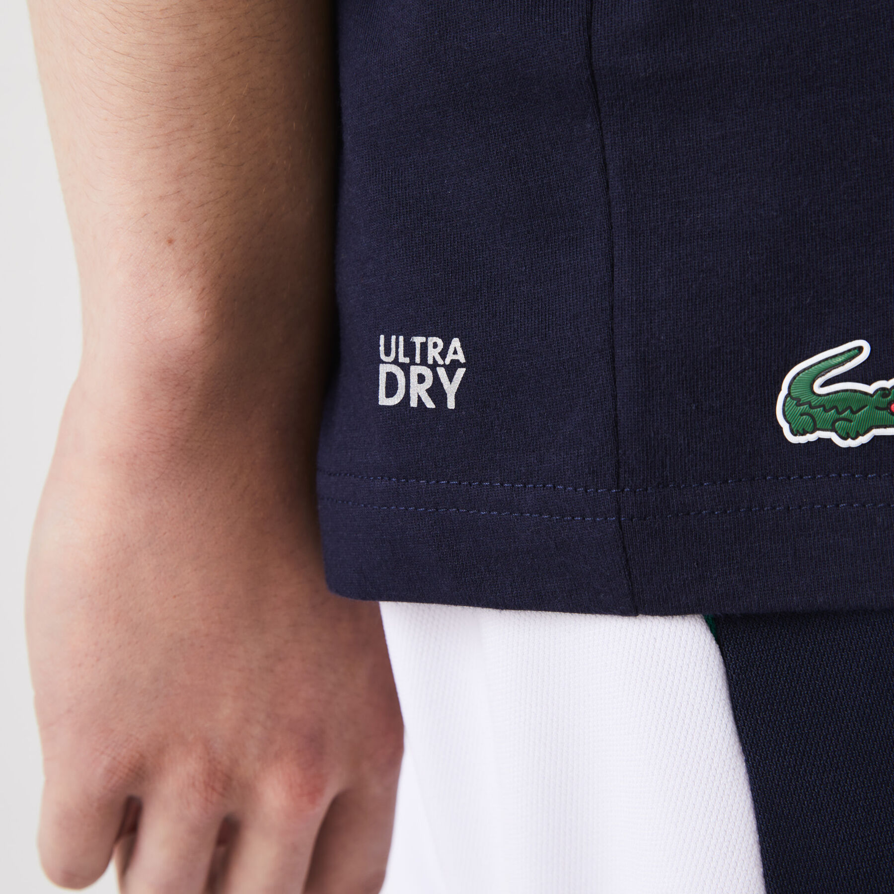 لاكوست تيشيرت جيرسيه بطبعة تمساح للرجال مجموعة lacoste sport