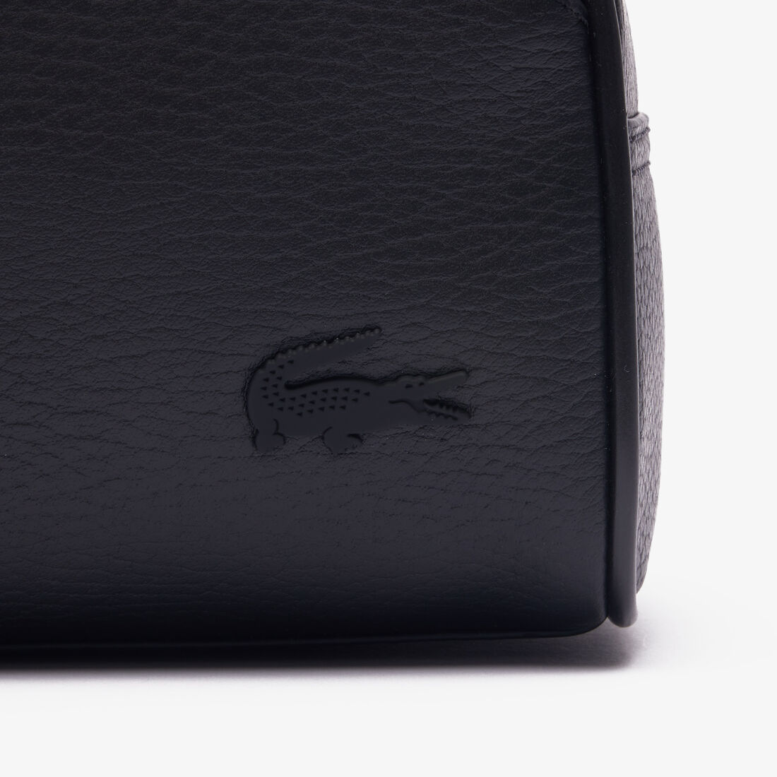 حقيبة فانيتي بجيب شبكي من أنجي حقيبة فانيتي بجيب شبكي من أنجي