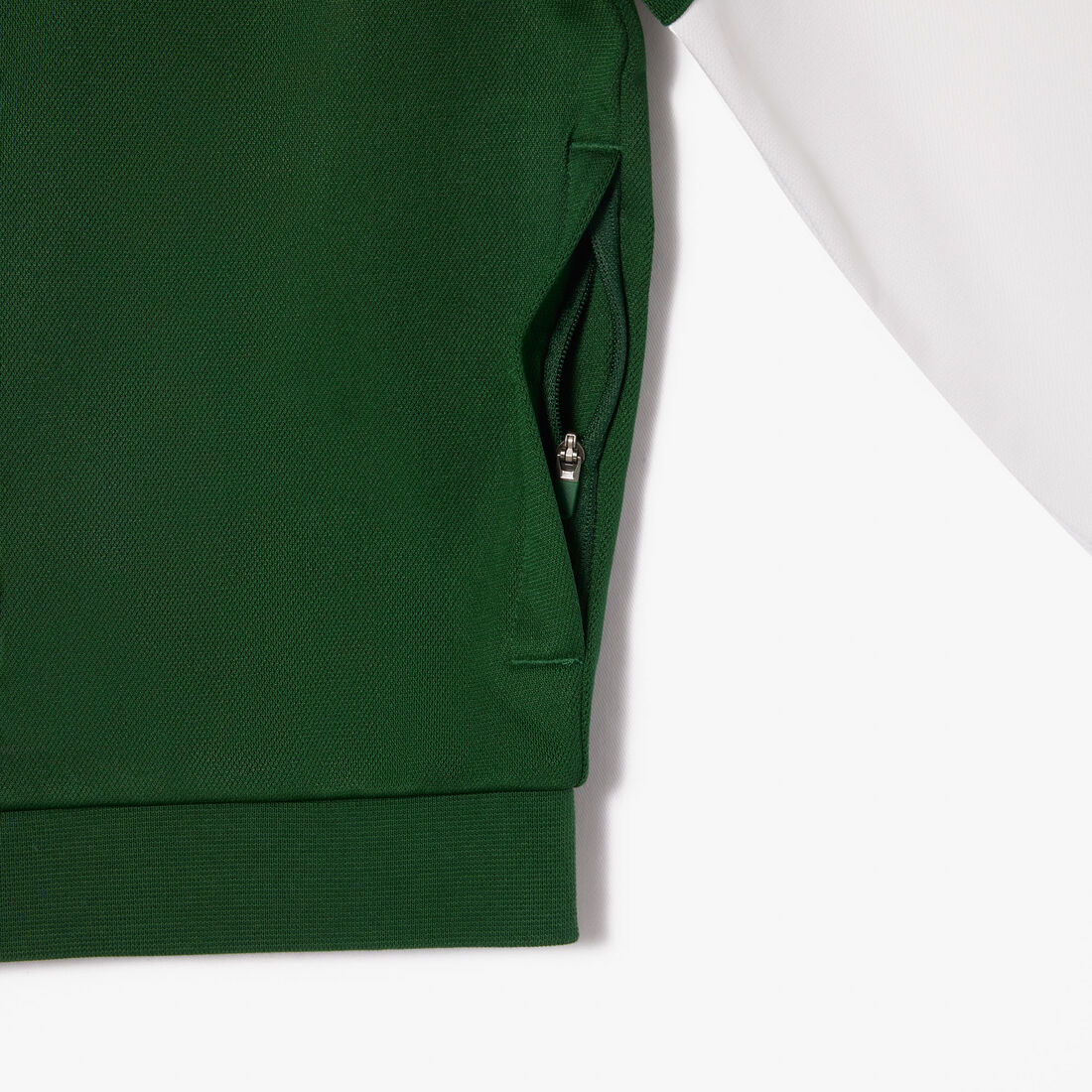 بدلة رياضية للتنس بدلة رياضية للتنس