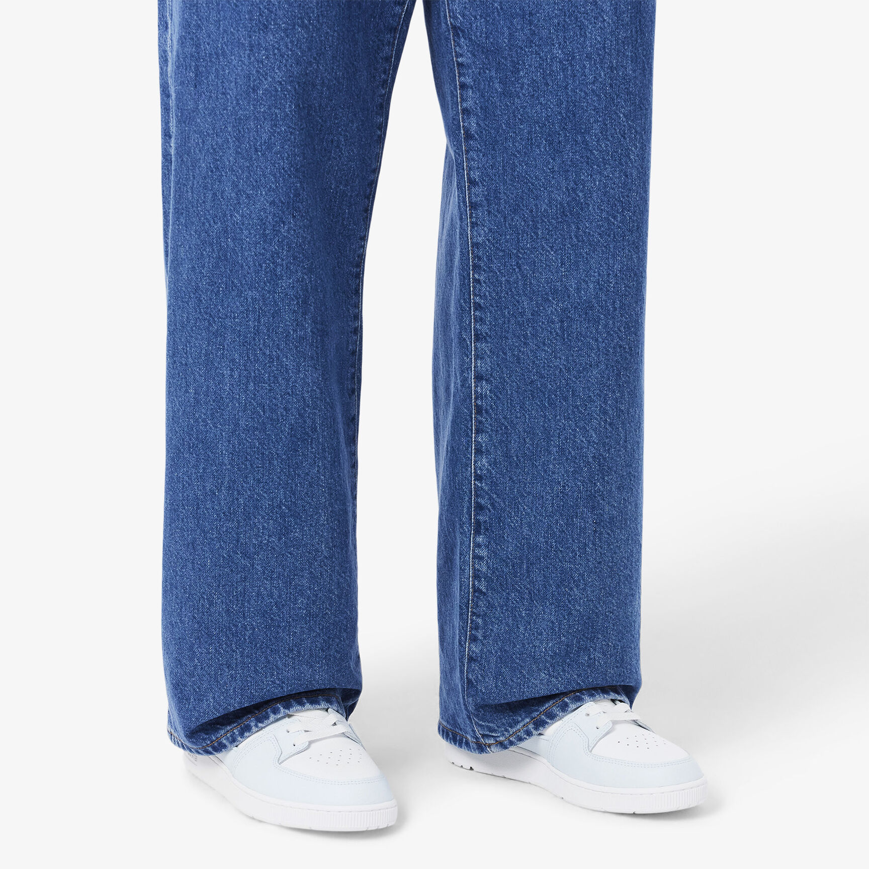 حذاء رياضي كورت كيج نسائي من الجلد