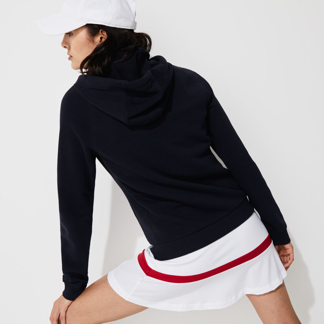 سويت شيرت للتنس من الصوف بسحاب وغطاء رأس مجموعة Lacoste SPORT للنساء سويت شيرت للتنس من الصوف بسحاب وغطاء رأس مجموعة Lacoste SPORT للنساء