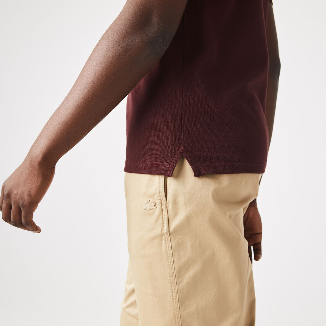 قميص بولو بيكيه بقصة ضيقة L.12.12 قميص بولو بيكيه بقصة ضيقة L.12.12