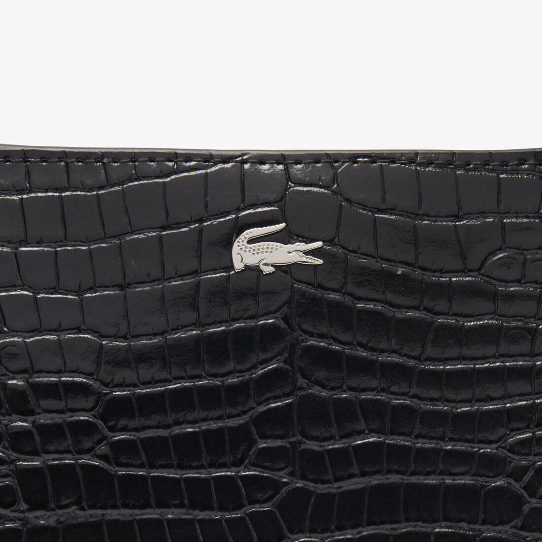 حقيبة شانتاكو صغيرة من الجلد المنقوش على شكل نصف قمر حقيبة شانتاكو صغيرة من الجلد المنقوش على شكل نصف قمر