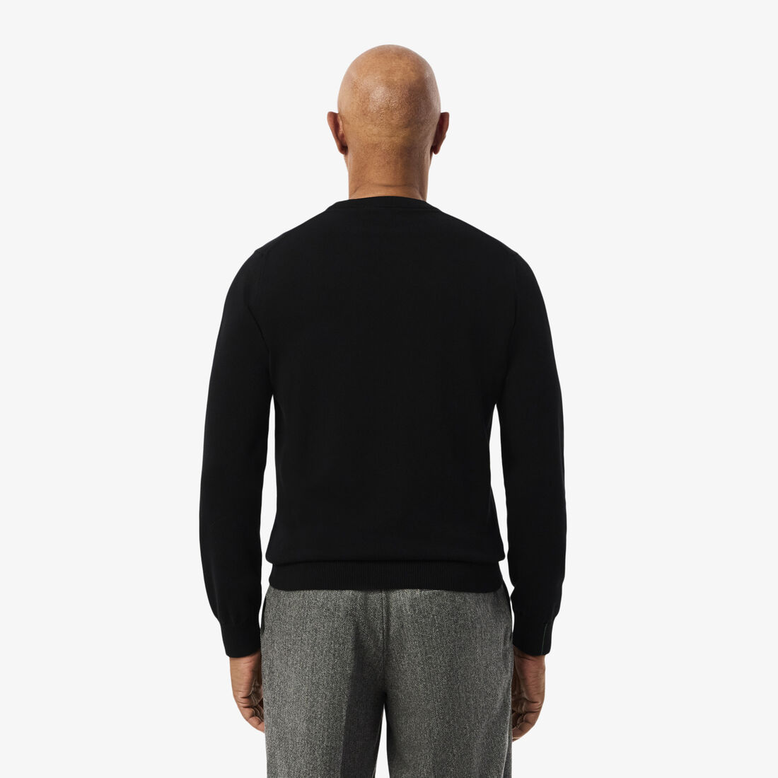 سترة قطنية أحادية اللون بياقة دائرية سترة قطنية أحادية اللون بياقة دائرية