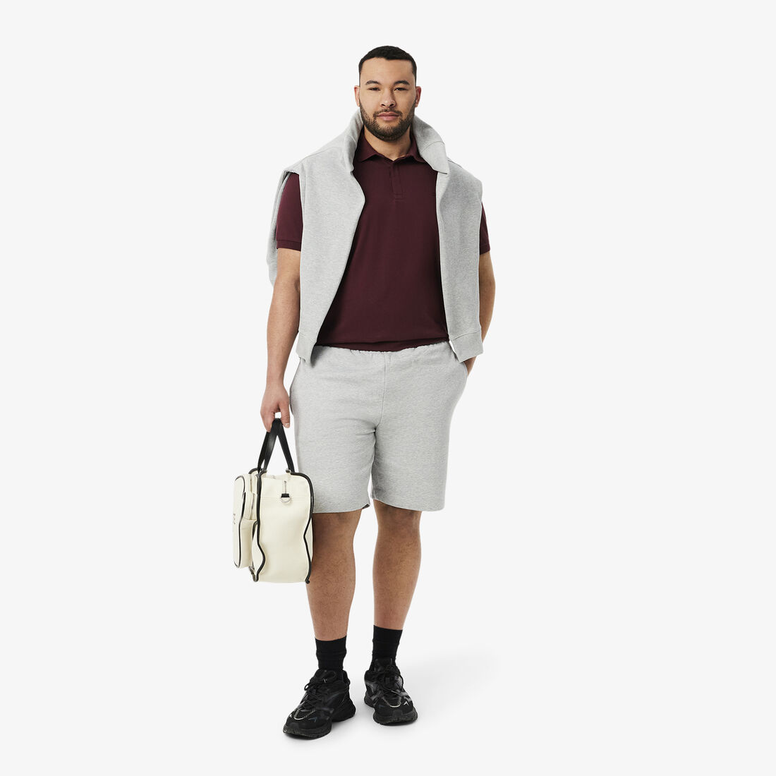 قميص بولو بيكيه باريسي بقصة عادية قميص بولو بيكيه باريسي بقصة عادية