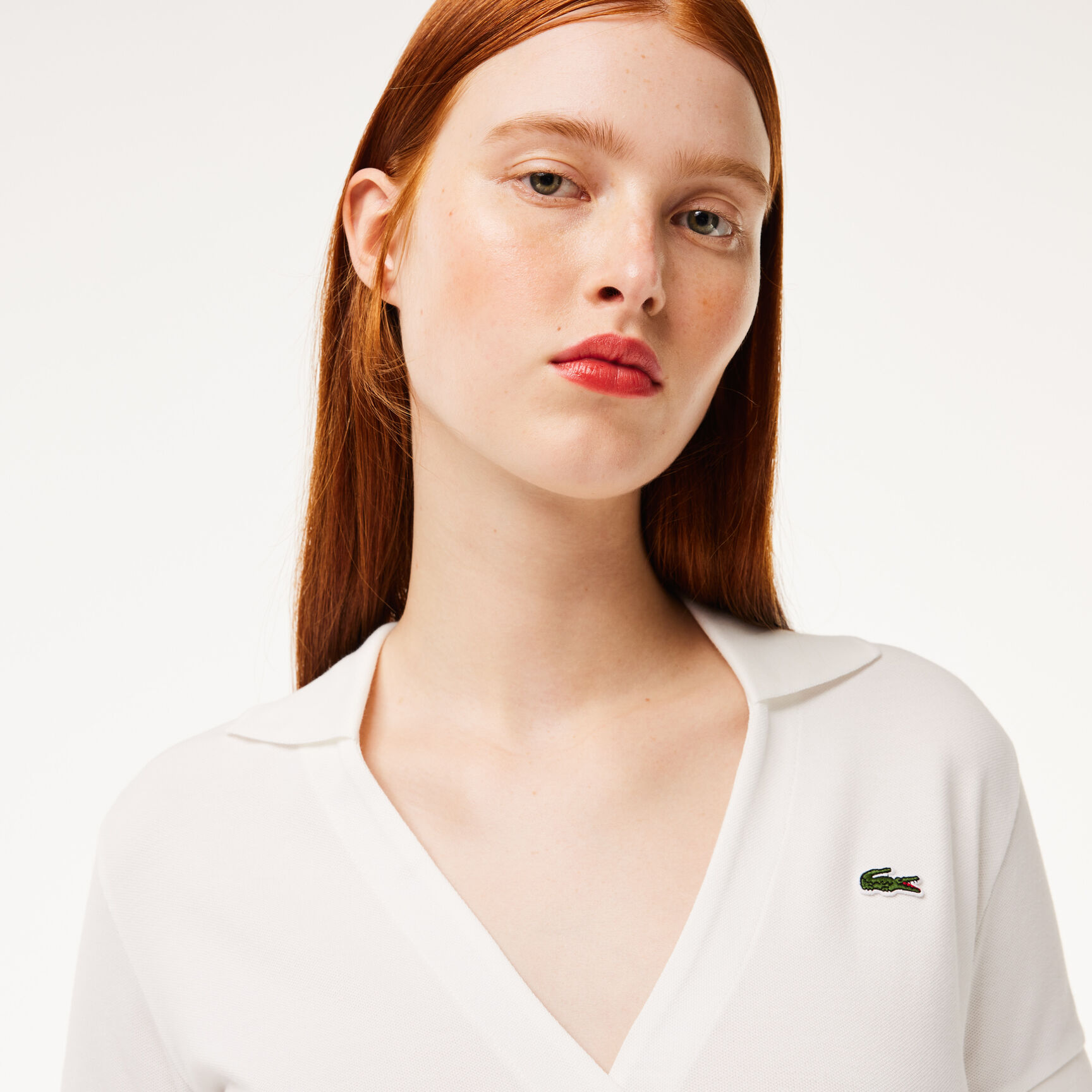 قميص بولو بيكيه مطاطي متقاطع