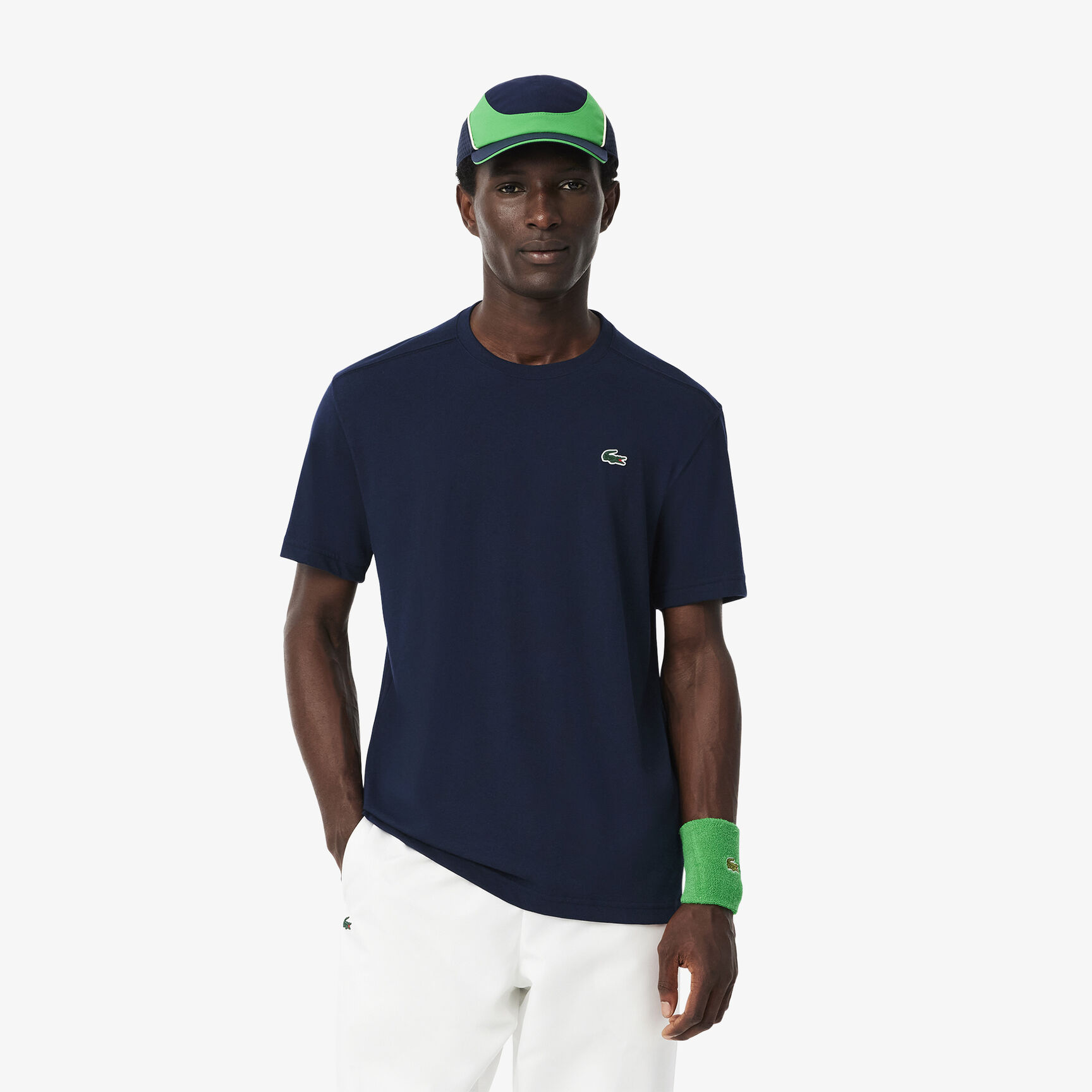 تي شيرت رياضي من القطن فائق الجفاف تي شيرت رياضي من القطن فائق الجفاف