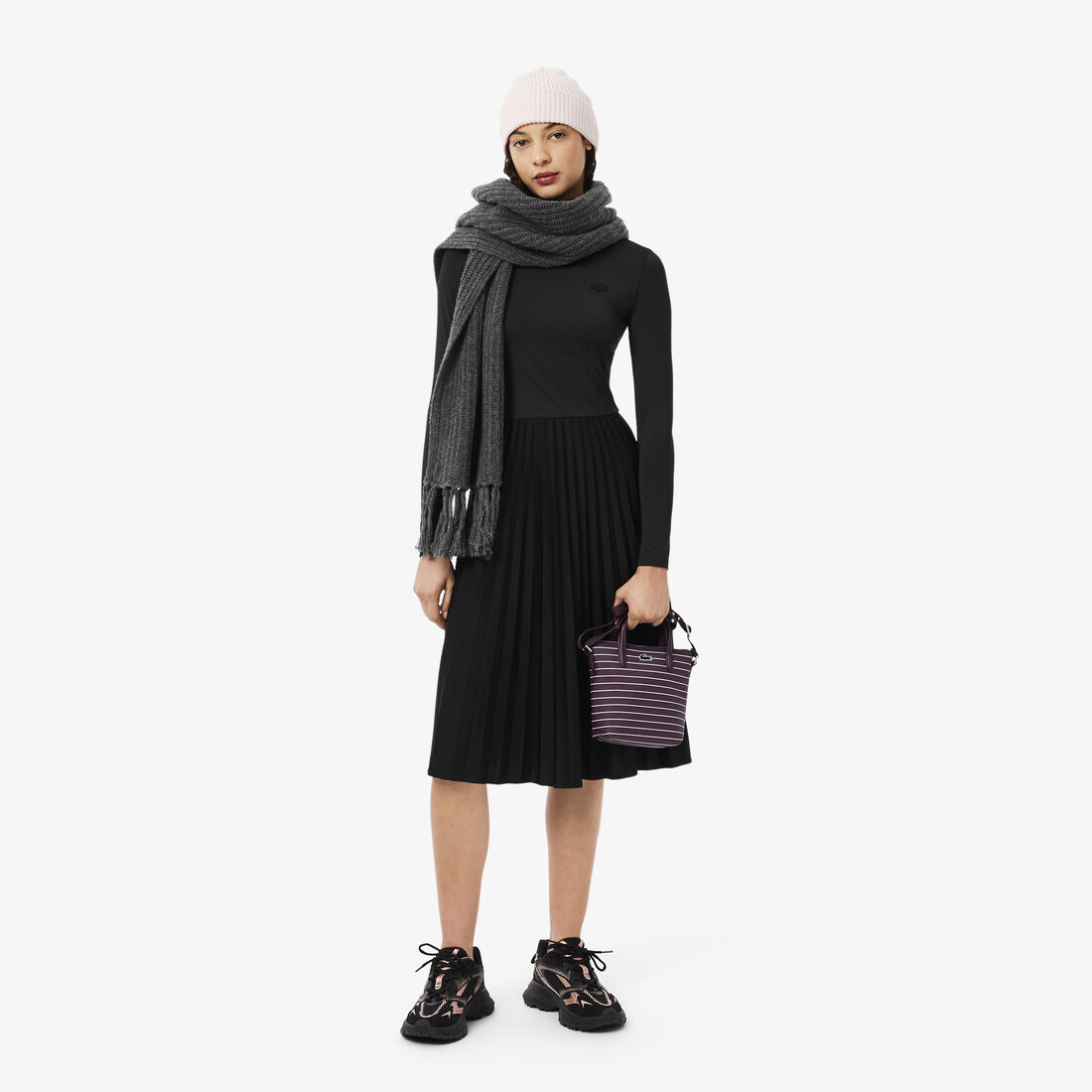 حقيبة يد صغيرة مخططة من مجموعة L.12.12 كونسبت حقيبة يد صغيرة مخططة من مجموعة L.12.12 كونسبت