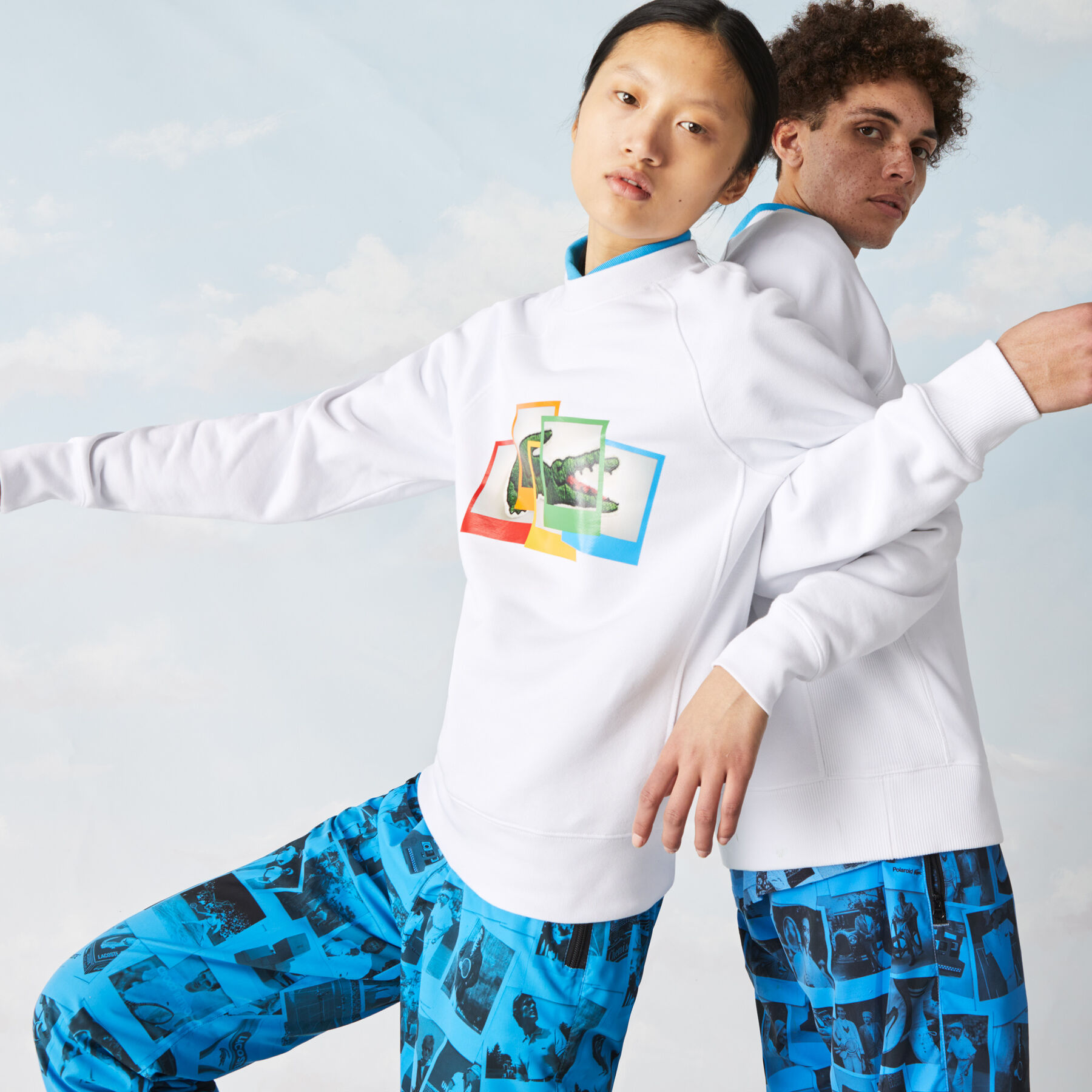 سويت شيرت للجنسين قصة فضفاضة من مجموعة Lacoste LIVE و Polaroid لاكوست سويت شيرت للجنسين قصة فضفاضة من مجموعة lacoste live و polaroid