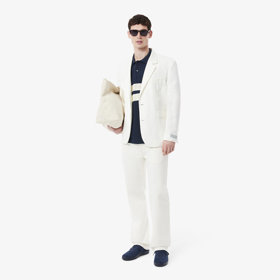 قميص بولو L.12.12 بقصة كلاسيكية صناعة فرنسية قميص بولو L.12.12 بقصة كلاسيكية صناعة فرنسية