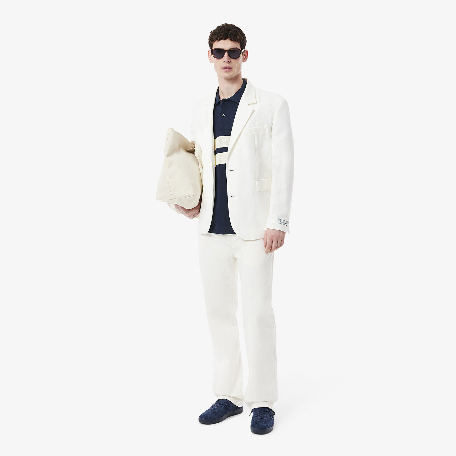 قميص بولو L.12.12 بقصة كلاسيكية صناعة فرنسية قميص بولو L.12.12 بقصة كلاسيكية صناعة فرنسية