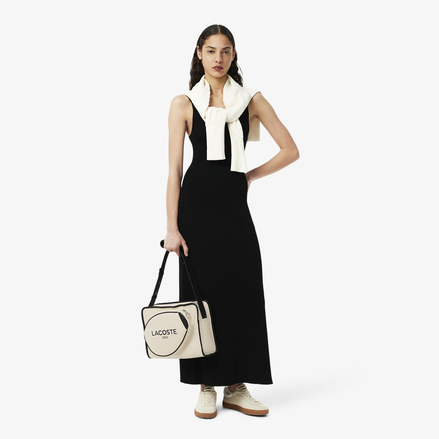 حقيبة كتف من القماش التراثي حقيبة كتف من القماش التراثي