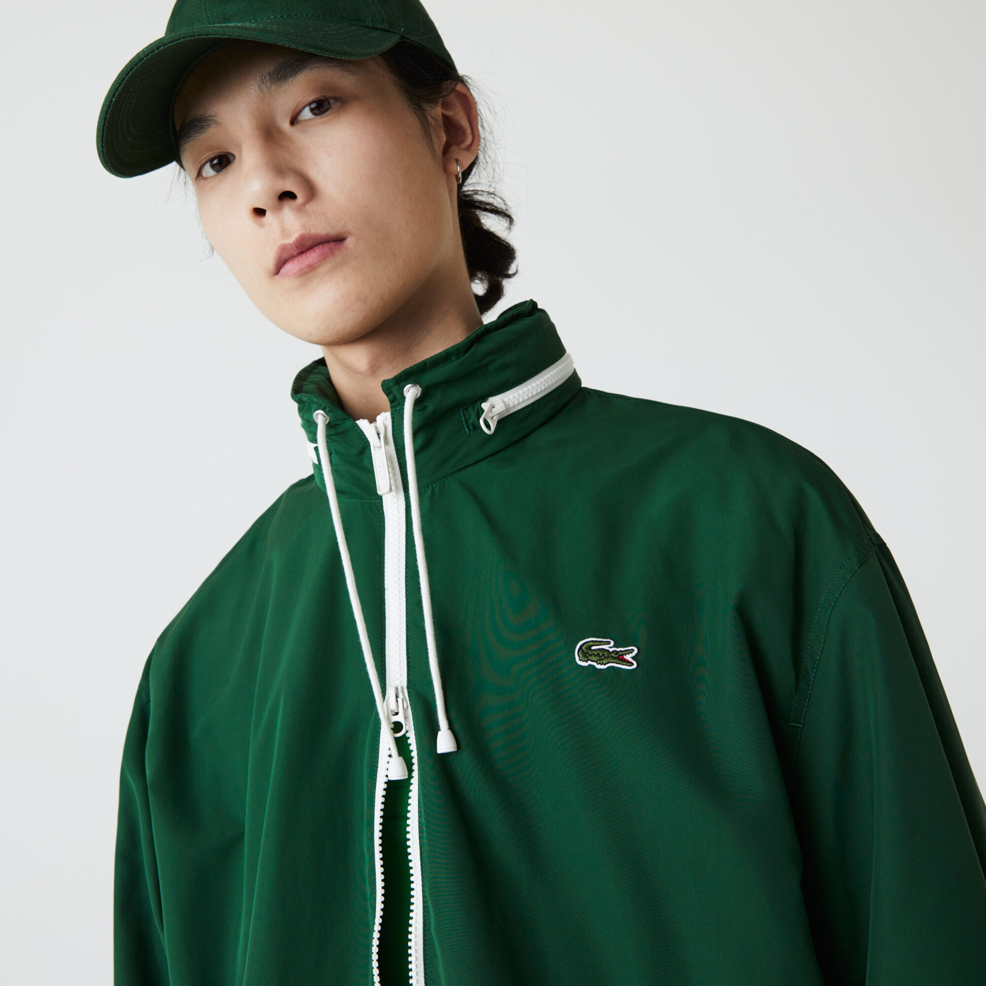Buy Men s Lightweight Water Resistant Zip Windbreaker Lacoste SA