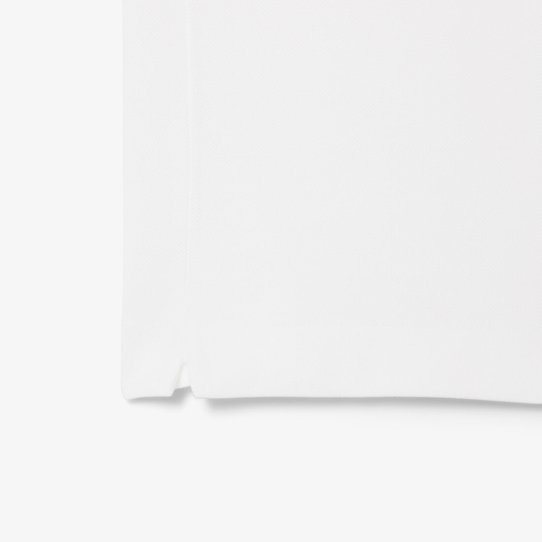 قميص بولو بقصّة عادية وتفاصيل بارزة L.12.12 قميص بولو بقصّة عادية وتفاصيل بارزة L.12.12