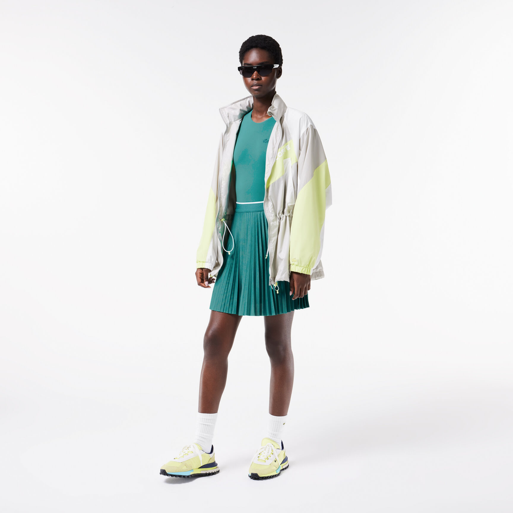 Short Pleated Elastic Waist Skirt