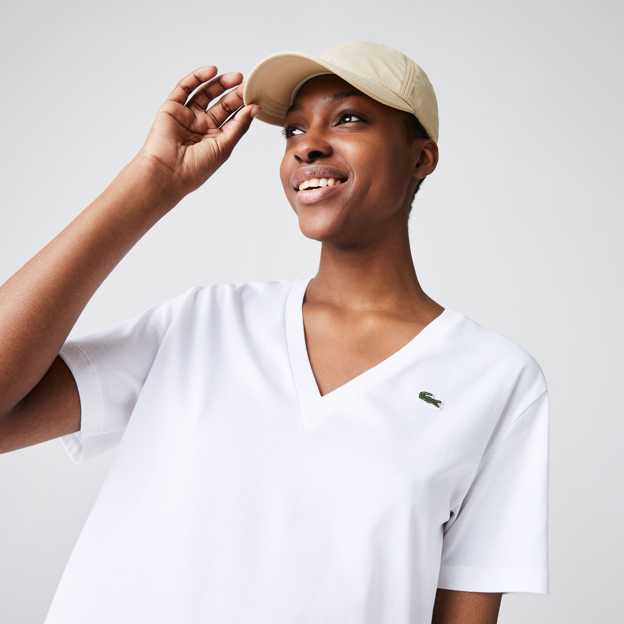 T shirt lacoste best sale femme col v