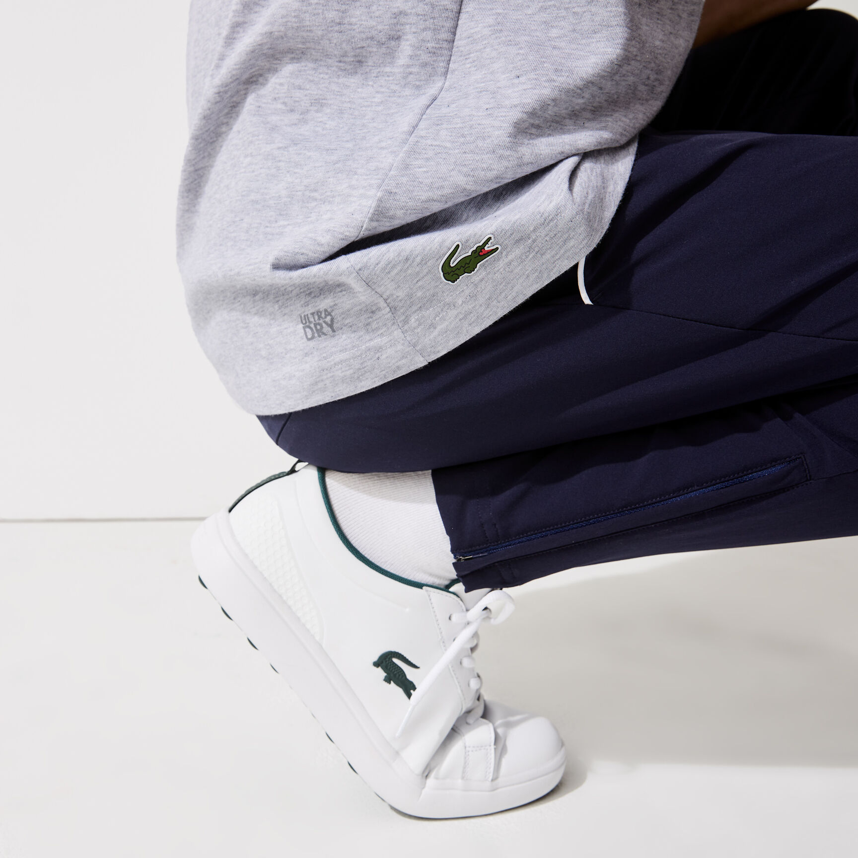 تي شيرت مسامي قطني للجولف للرجال مع تصميم ثلاثي الأبعاد مجموعة Lacoste SPORT تي شيرت مسامي قطني للجولف للرجال مع تصميم ثلاثي الأبعاد مجموعة Lacoste SPORT