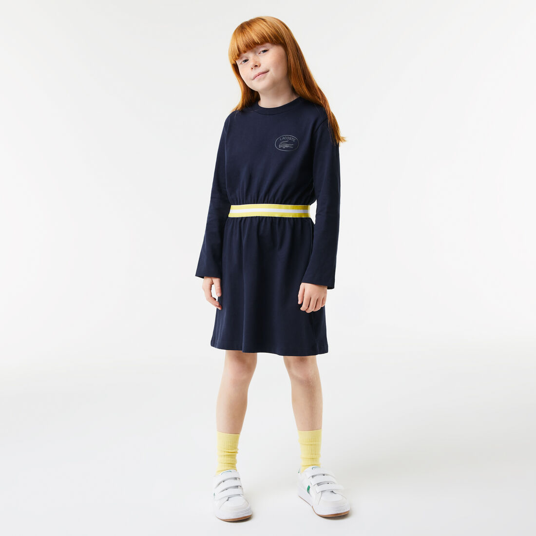 فستان لاكوست قطن جيرسيه بخصر بلون مغاير للبنات فستان لاكوست قطن جيرسيه بخصر بلون مغاير للبنات