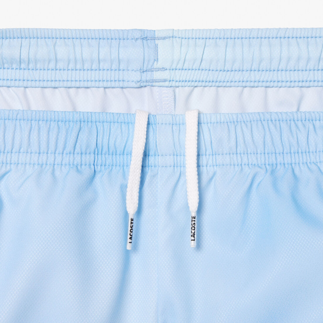 بدلة رياضية من لاكوست تنس × دانييل ميدفيديف بدلة رياضية من لاكوست تنس × دانييل ميدفيديف