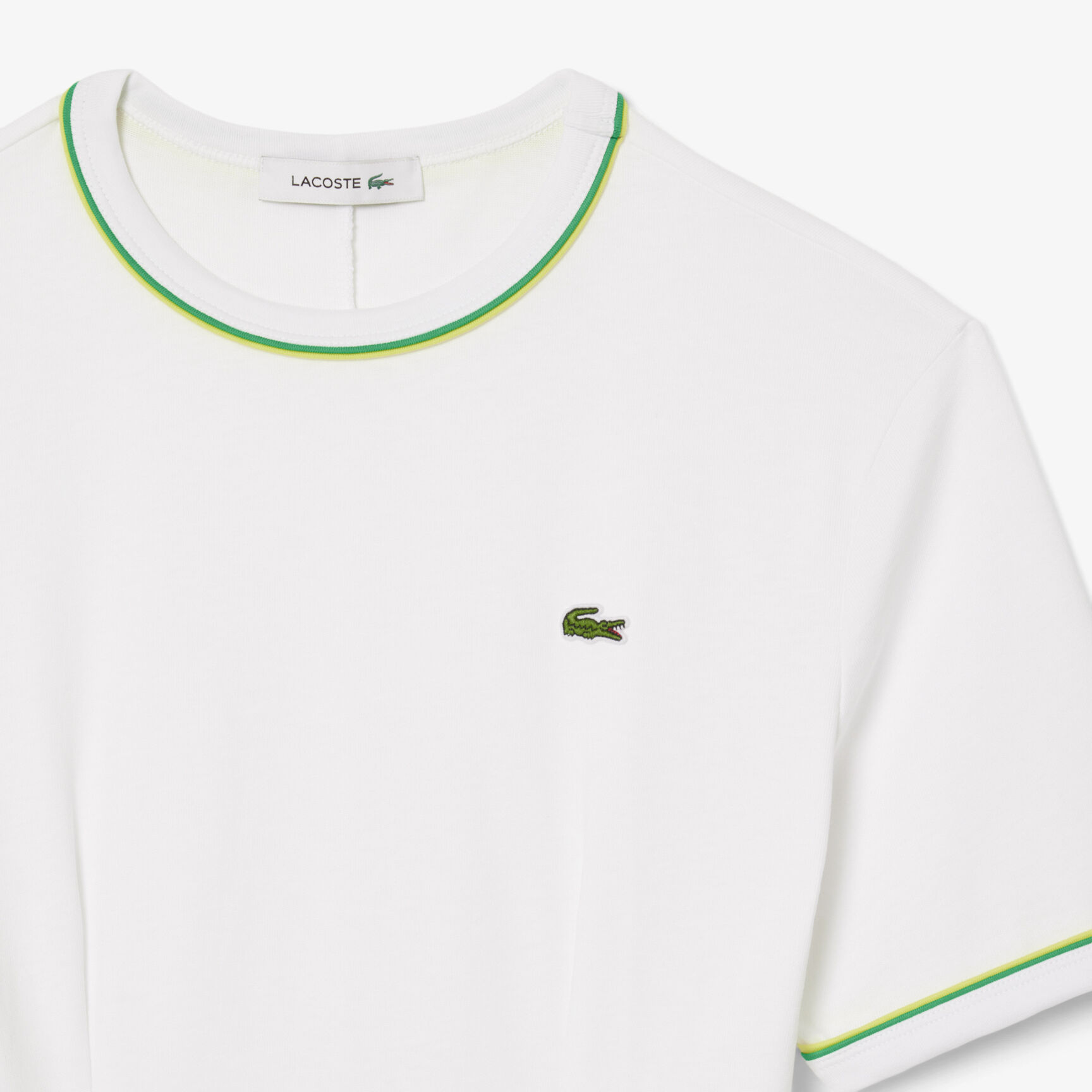 فستان تي شيرت من الجيرسي مع لمسات نهائية فستان تي شيرت من الجيرسي مع لمسات نهائية