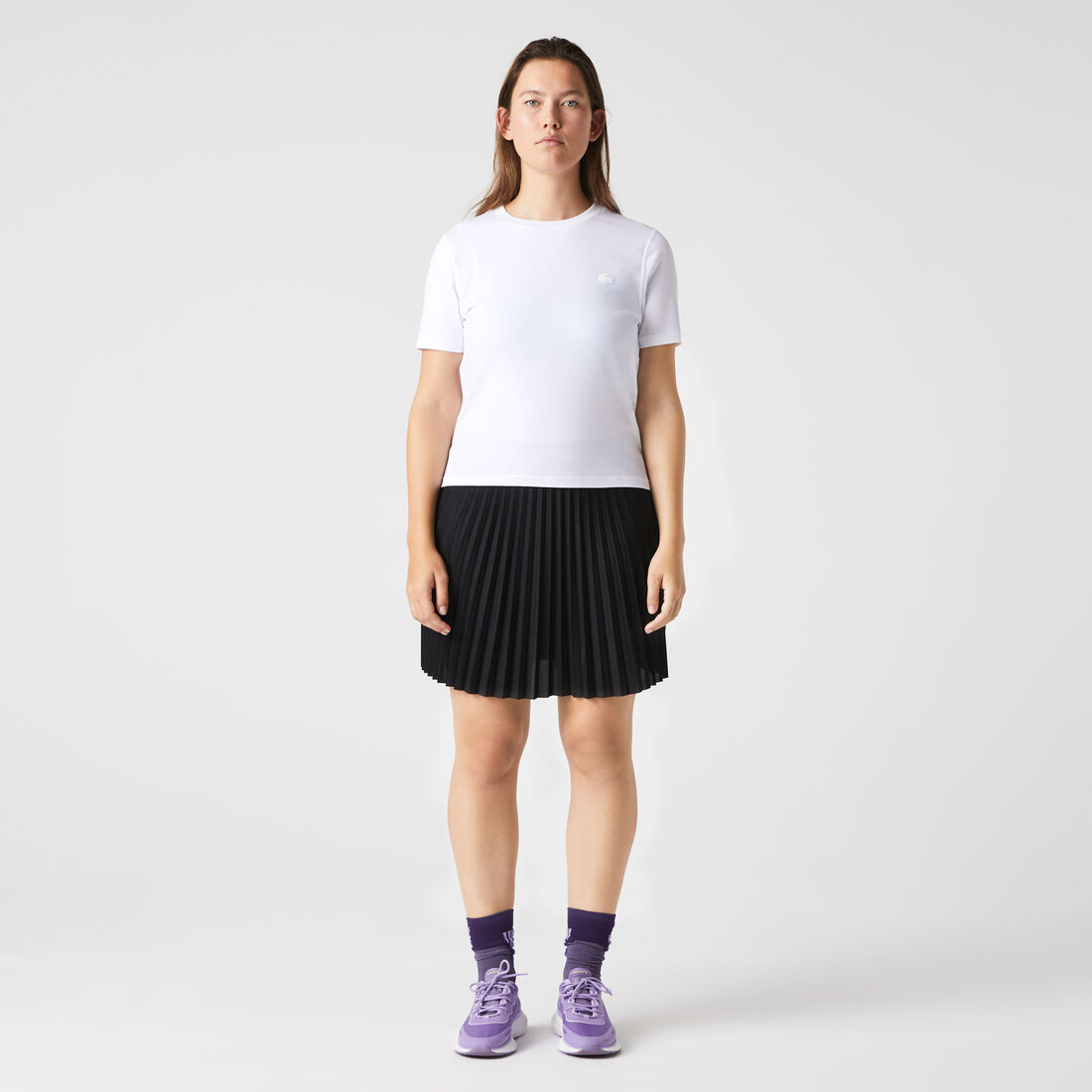 تيشيرت من مزيج قطن بفتحة رقبة مستديرة للنساء تيشيرت من مزيج قطن بفتحة رقبة مستديرة للنساء