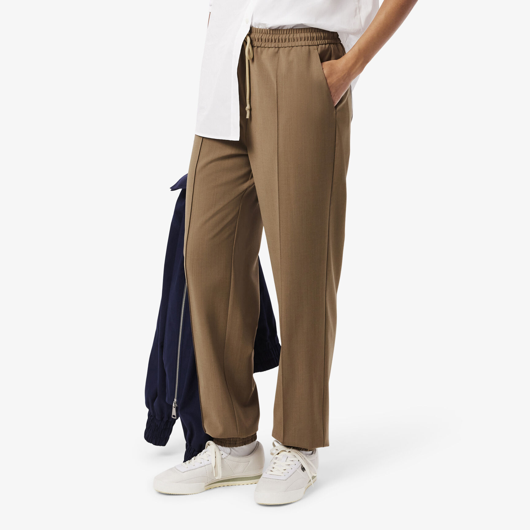 بنطال رياضي كبير الحجم من مزيج الصوف