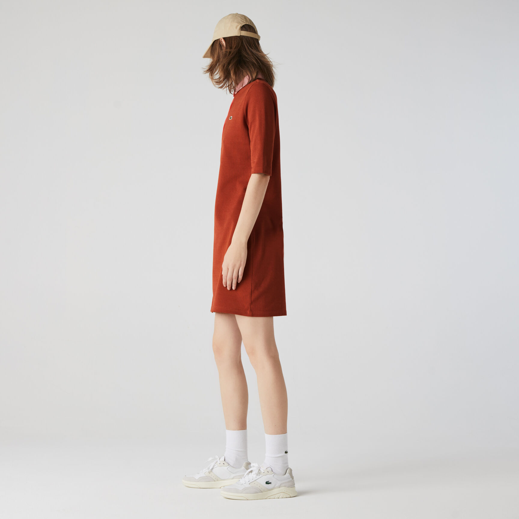 فستان بولو من بيكيه القطن الفاخر للنساء