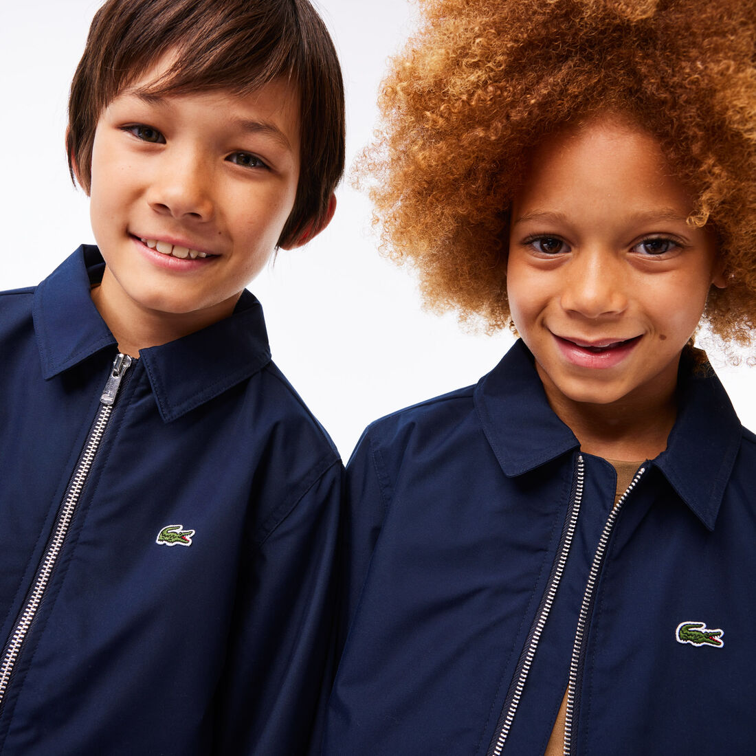 تي شيرت بولو قطن بطبعة غرافيك